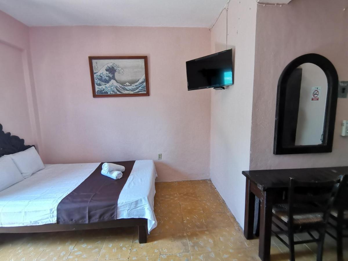 Hotel Colonial San Carlos Cancun Centro Esterno foto
